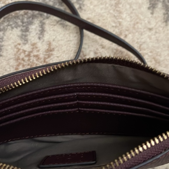 Joy Susan • Mini Crossbody Wristlet Clutch in Maroon/Wine color • EUC - Picture 7 of 16